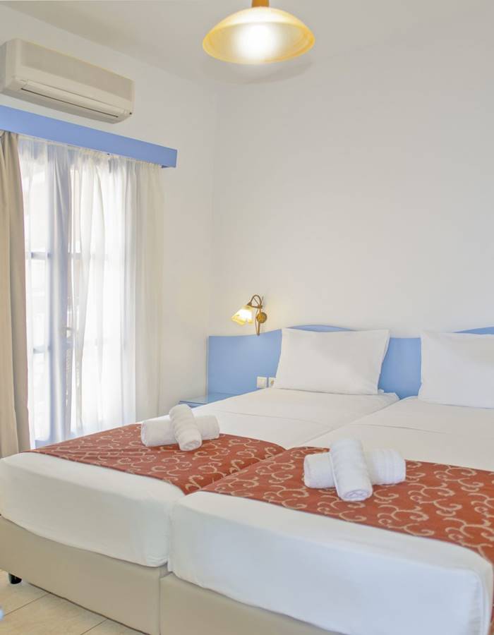 Triple Room Sea View